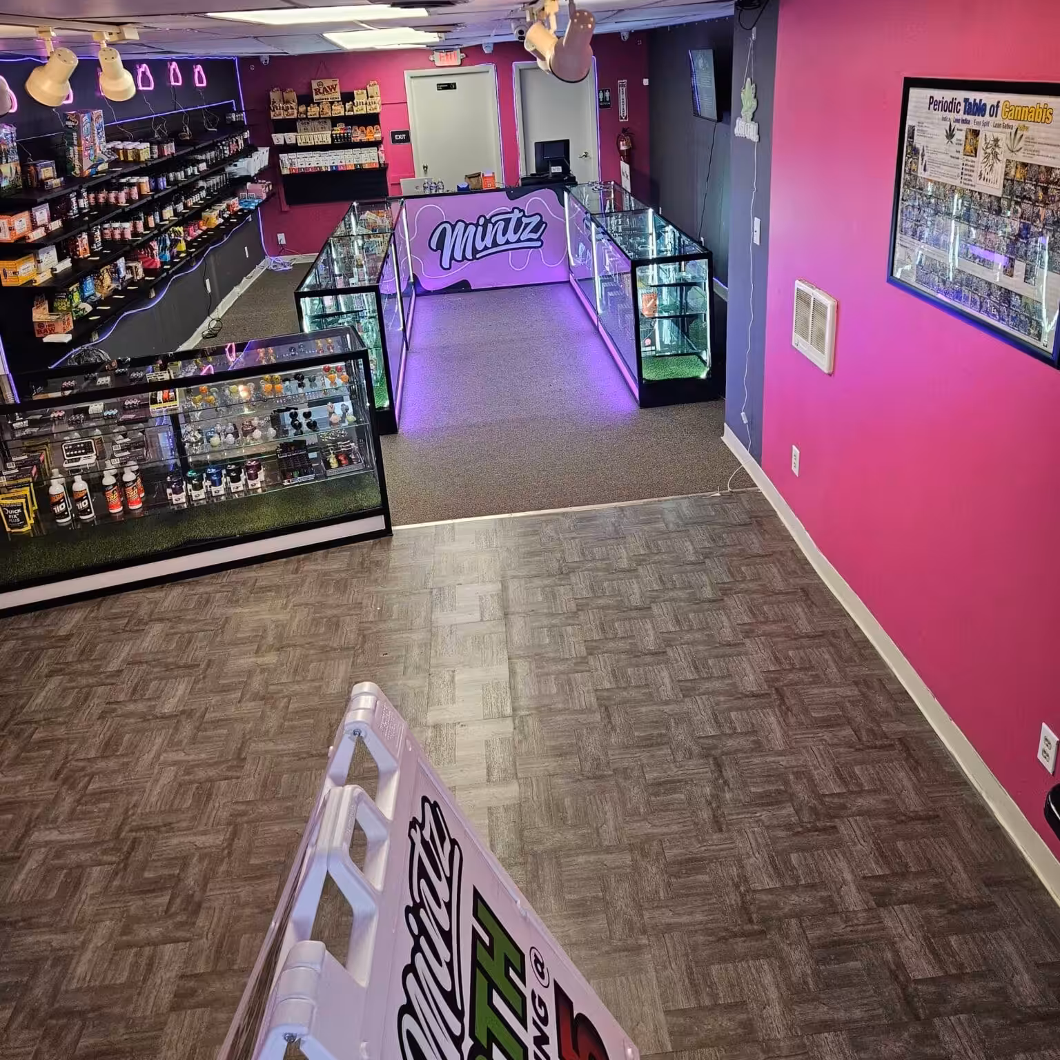 MINTZ Dispensary Sharon PA Inside Store